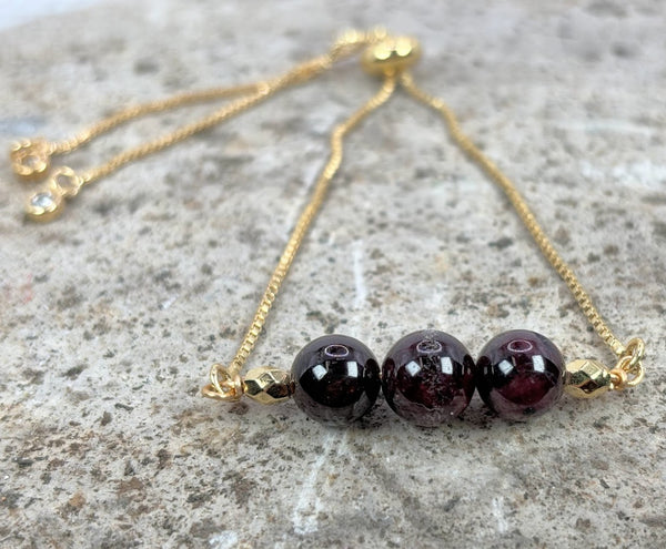 January Birthstone with Garnet Crystal with Adjustable Slider Zoom In