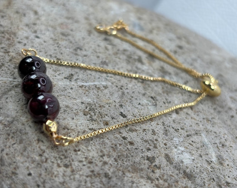 January Birthstone with Garnet Crystal with Adjustable Slider Left