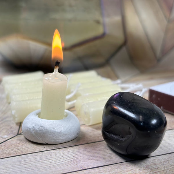 15-Minute Candle Meditation with  Onyx