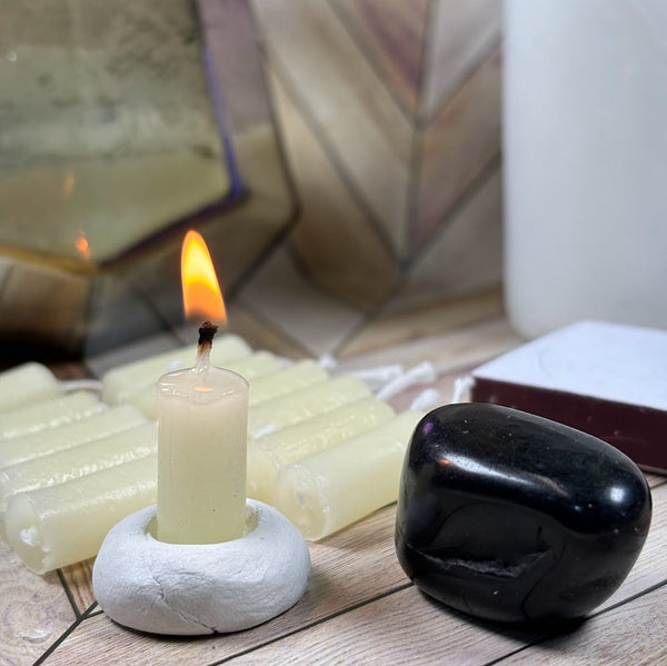 15-Minute Candle Meditation with  Onyx Lit