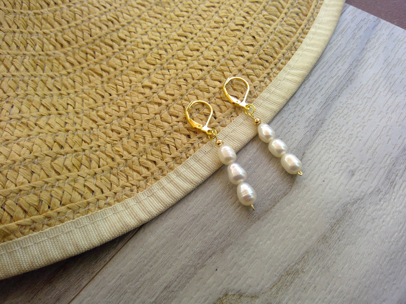 Rice Pearl Dangle Earrings