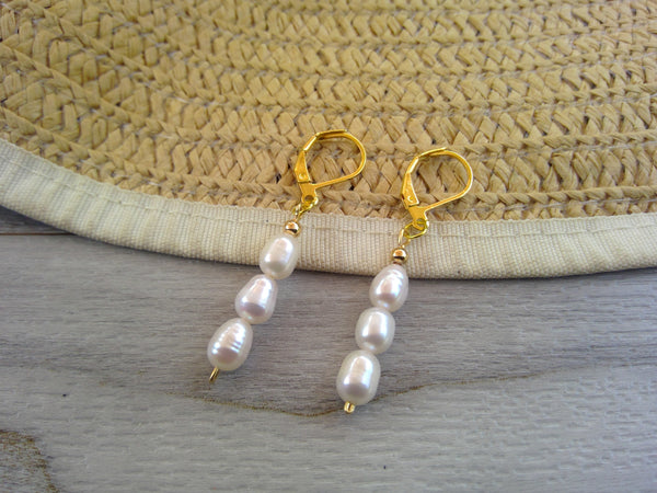 Rice Pearl Dangle Earrings