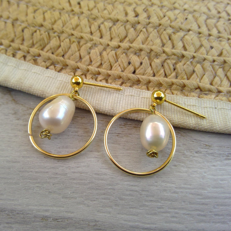 Baroque Pearl Dangle Earrings