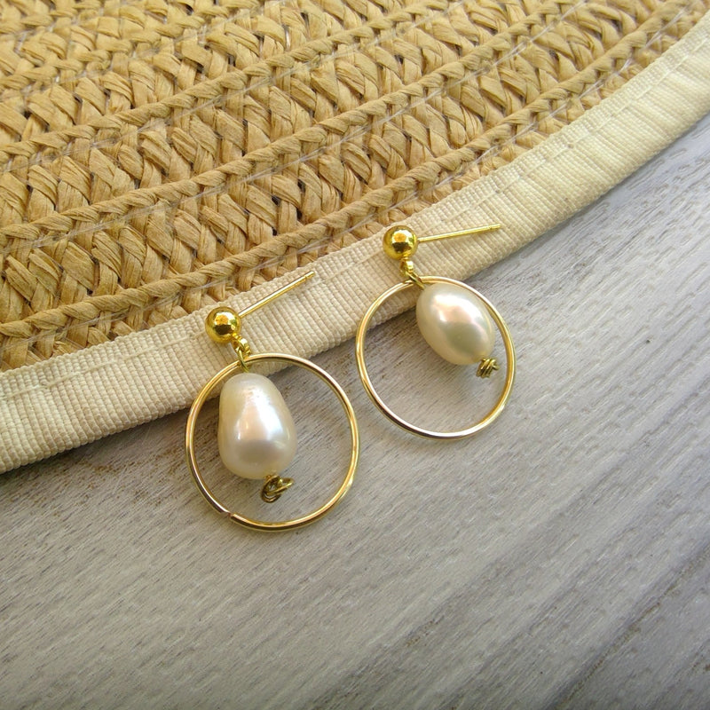 Baroque Pearl Dangle Earrings