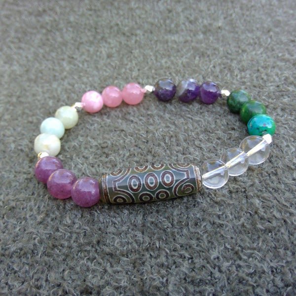 Sadness healing bracelet Heart Break Crystal with Tibetan Dzi Bead Front