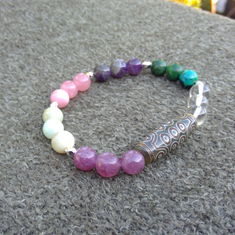 Sadness healing bracelet Heart Break Crystal with Tibetan Dzi BeadRight