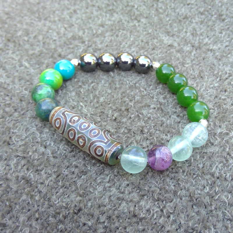 Stability healing bracelet Balance Crystal with Tibetan Dzi Bead Left