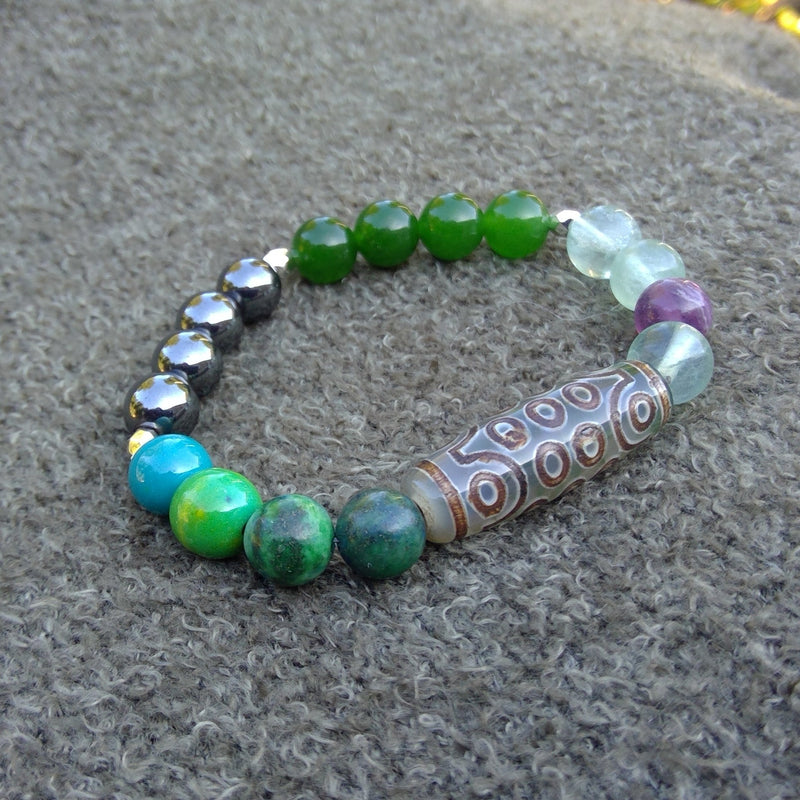 Stability healing bracelet Balance Crystal with Tibetan Dzi Bead Right